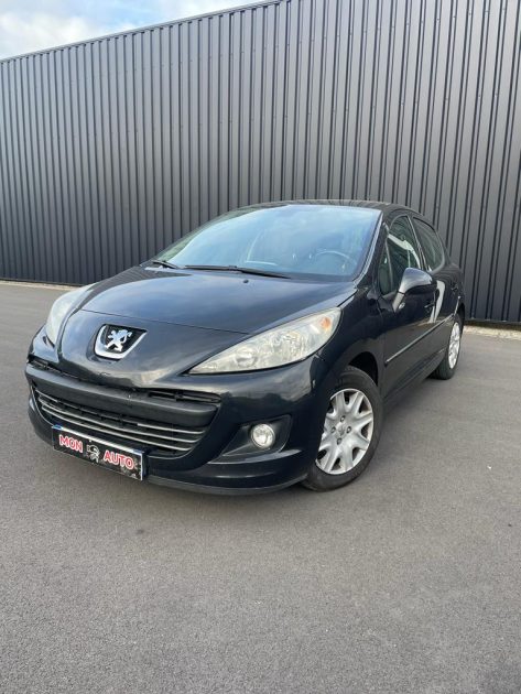 PEUGEOT 207 2010