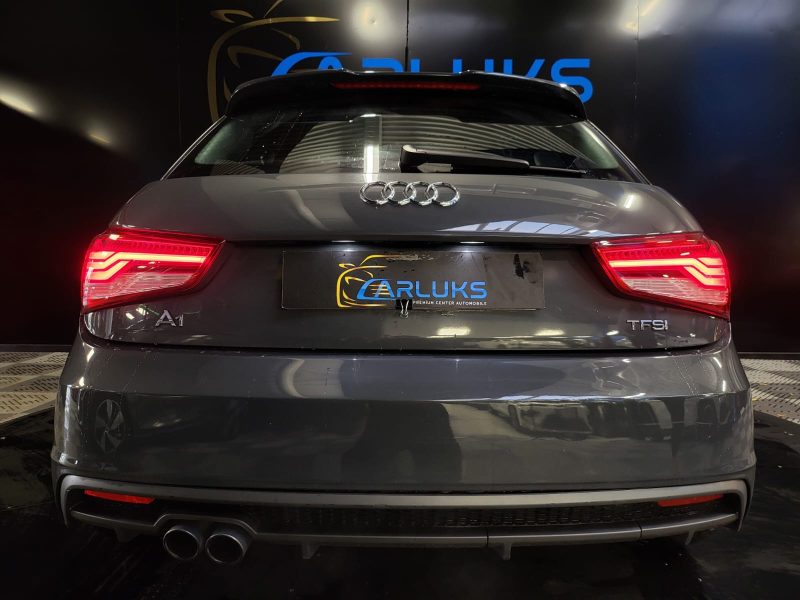 AUDI A1 Sportback 2017 1.4 TFSI 125cv S-line / S-TRONIC 7 / ENTRETIEN A JOUR