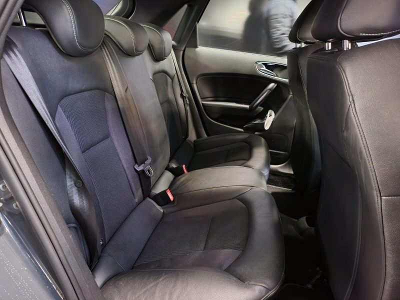 AUDI A1 Sportback 2017 1.4 TFSI 125cv S-line / S-TRONIC 7 / ENTRETIEN A JOUR