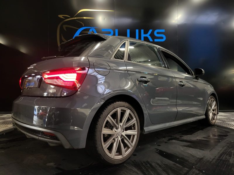 AUDI A1 Sportback 2017 1.4 TFSI 125cv S-line / S-TRONIC 7 / ENTRETIEN A JOUR
