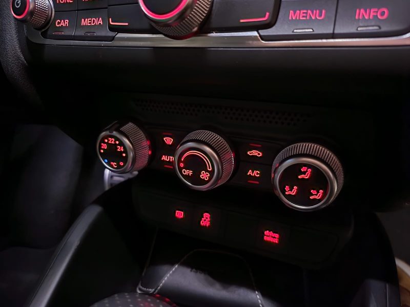 AUDI A1 Sportback 2017 1.4 TFSI 125cv S-line / S-TRONIC 7 / ENTRETIEN A JOUR