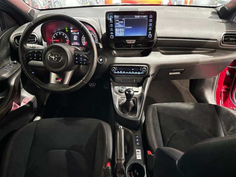 TOYOTA YARIS 20211.6 GR 4WD 261cv TRACK , Caméra , Toit Carbon 