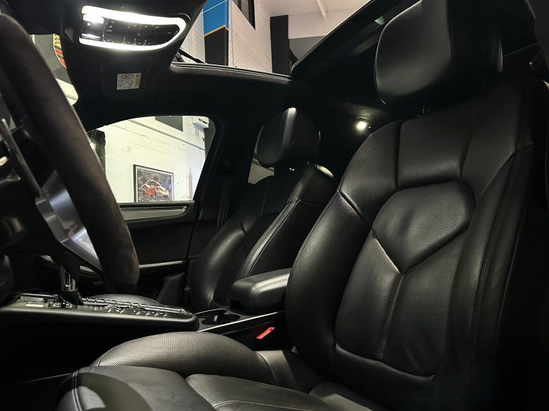 PORSCHE MACAN 2014 3.6 Turbo 400cv , TO , Cuir chauffants / Ventilés , Caméra