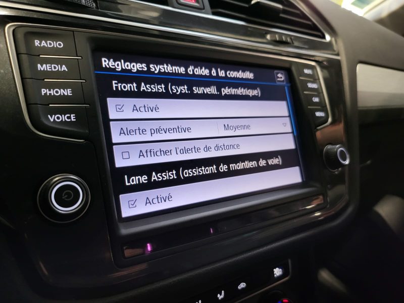 VOLKSWAGEN TIGUAN 2.0 TDI 115cv CONFORTLINE BUSINESS 4X2