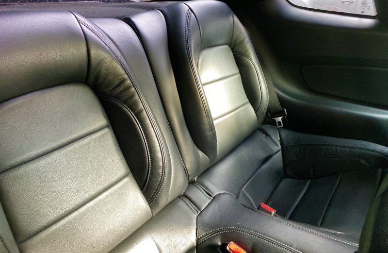 Ford Mustang V6 305ch 