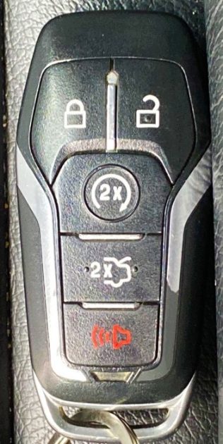 Ford Mustang V6 305ch 