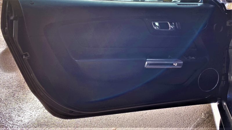 Ford Mustang V6 305ch 