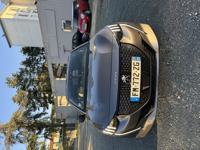 PEUGEOT 208 II 2020