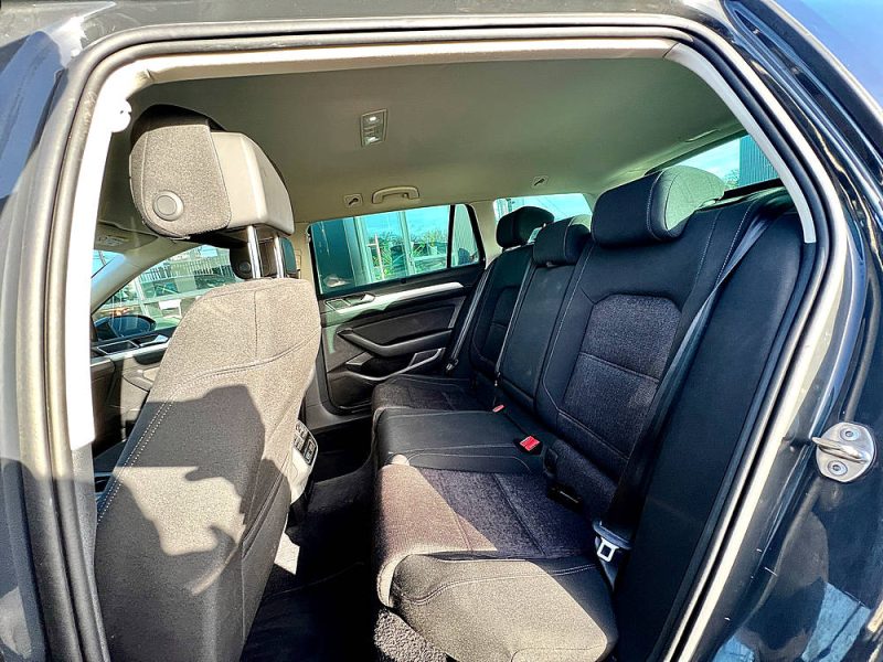 Volkswagen Passat SW B8 2.0 TDi 150 cv DSG7 Confortline Business