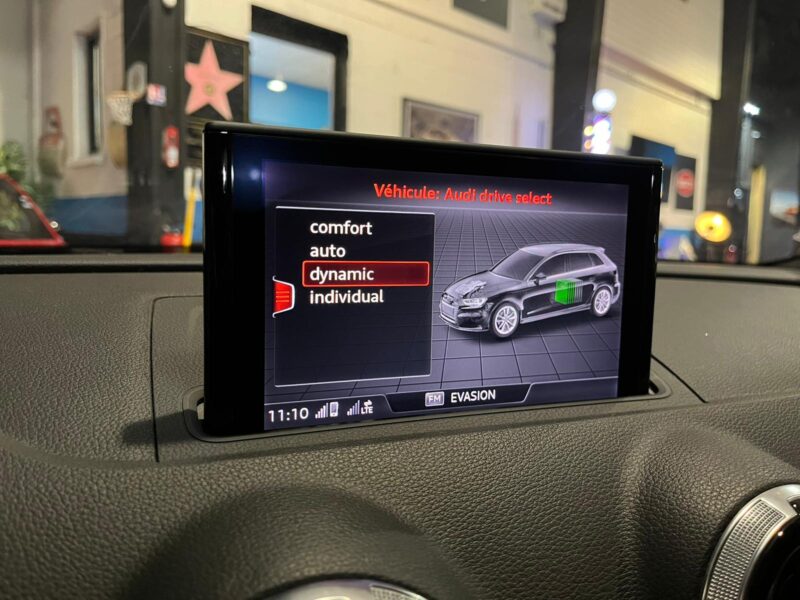 AUDI A3 SPORTBACK e-Tron Hybrid 1.4 TFSI 150cv S-Line S-Tronic7 // VIRTUAL COCKPIT/RADAR-AR/CLIM-AUT