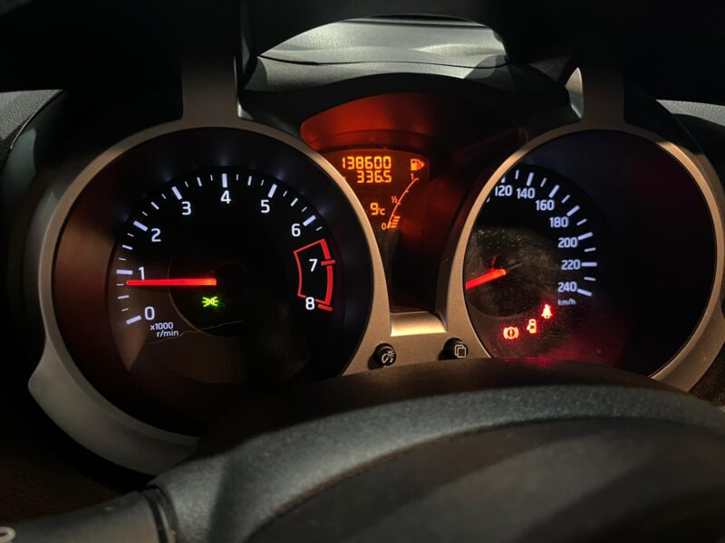 NISSAN JUKE 1.6 16V 117cv Tekna 2WD BVM6 // SIEGES CHAUFFANT/CAMERA DE RECUL/BLUETOOTH