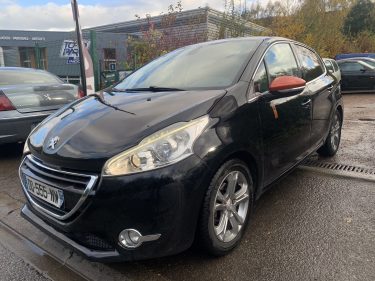 PEUGEOT 208 I 1.6HDI 90CV