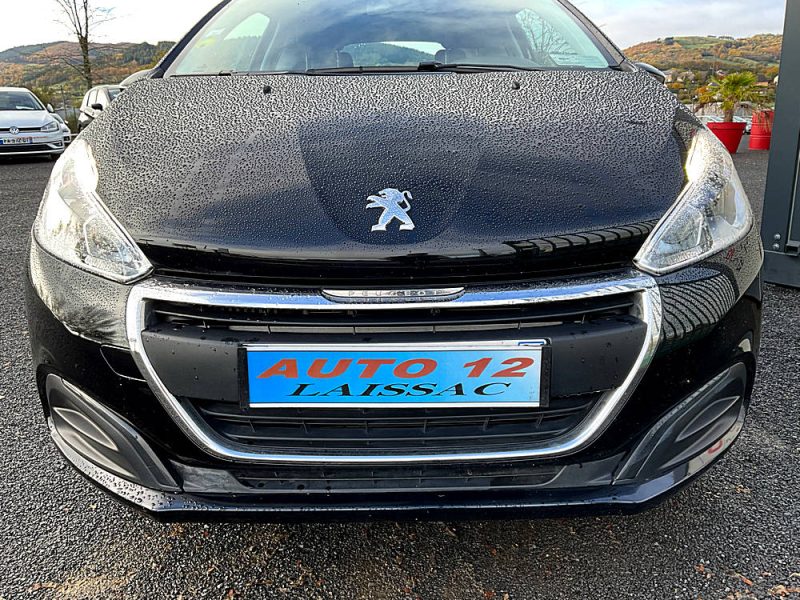 PEUGEOT 208 2016