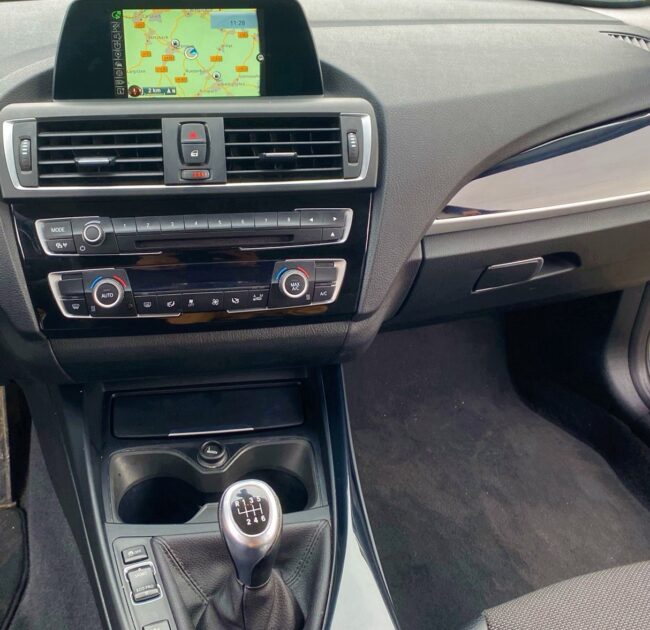 BMW Série 1 118d XDrive 150ch Urban Chic 