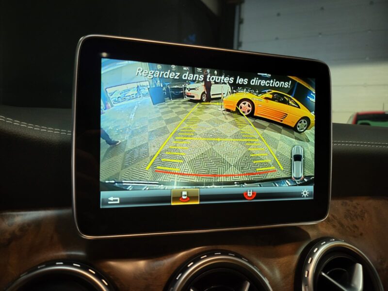 GLA 200 156cv / Fascination AMG / Toit Ouvrant / Apple Carplay