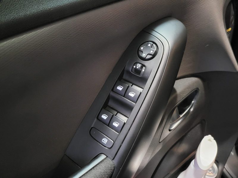 1.5 BlueHDi 131cv boite auto / 7 Places / 1ère Main / Garantie Constructeur