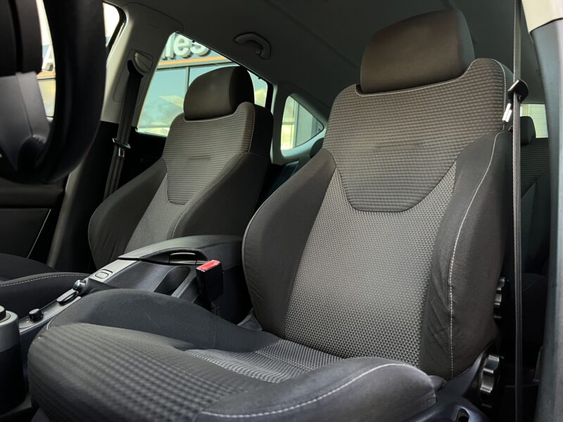 SEAT ALTEA XL PHASE 2 Pack SPORT 2.0 TDI 140 Cv GPS / ECRAN DVD REGULATEUR XENONS  - GARANTIE 1 AN