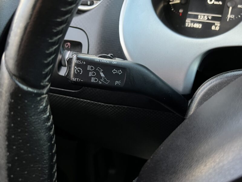 SEAT ALTEA XL PHASE 2 Pack SPORT 2.0 TDI 140 Cv GPS / ECRAN DVD REGULATEUR XENONS  - GARANTIE 1 AN