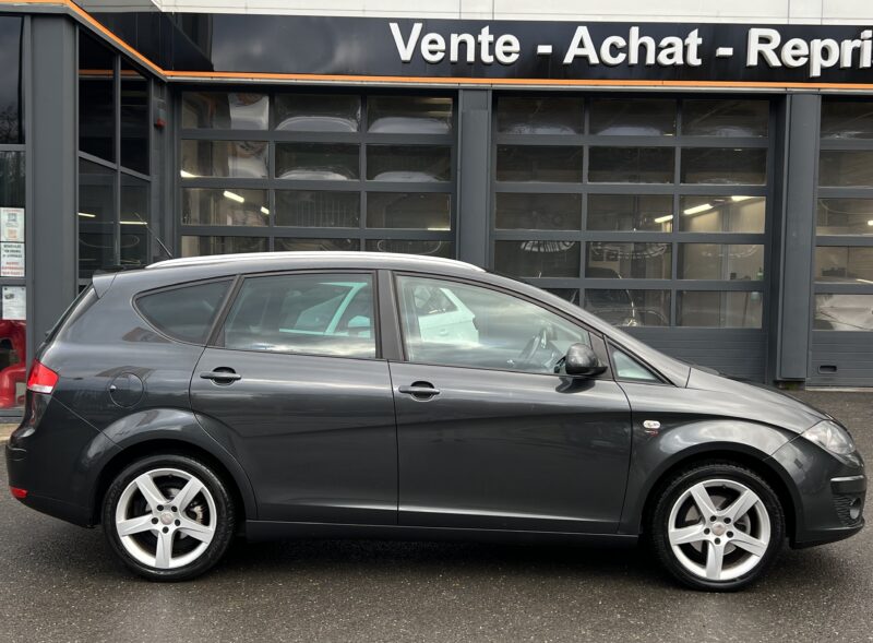 SEAT ALTEA XL PHASE 2 Pack SPORT 2.0 TDI 140 Cv GPS / ECRAN DVD REGULATEUR XENONS  - GARANTIE 1 AN