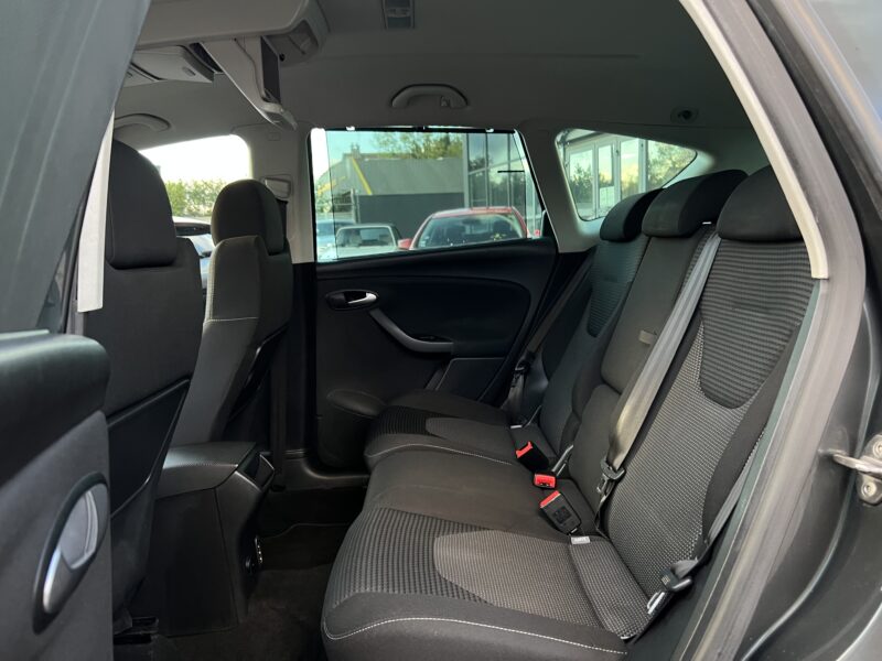 SEAT ALTEA XL PHASE 2 Pack SPORT 2.0 TDI 140 Cv GPS / ECRAN DVD REGULATEUR XENONS  - GARANTIE 1 AN