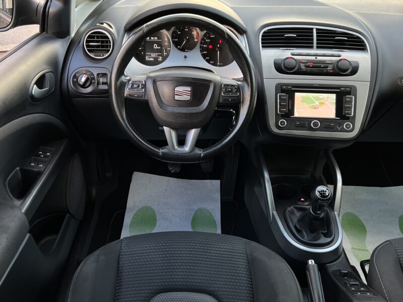 SEAT ALTEA XL PHASE 2 Pack SPORT 2.0 TDI 140 Cv GPS / ECRAN DVD REGULATEUR XENONS  - GARANTIE 1 AN