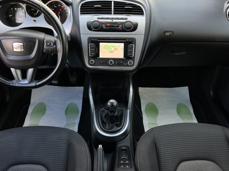 SEAT ALTEA XL PHASE 2 Pack SPORT 2.0 TDI 140 Cv GPS / ECRAN DVD REGULATEUR XENONS  - GARANTIE 1 AN