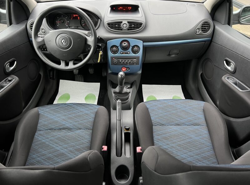 RENAULT CLIO 3 III 1.5 DCI 70 1ERE MAIN / 76 500 KMS 5 PORTES CLIMATISATION BLUETOOTH - Garantie 1an