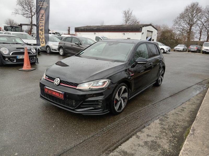 VOLKSWAGEN GOLF VII 2018