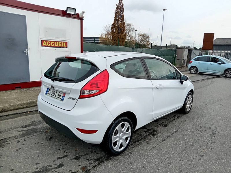 FORD FIESTA VI 2011