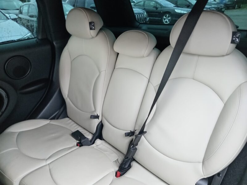 MINI MINI COUNTRYMAN 2011