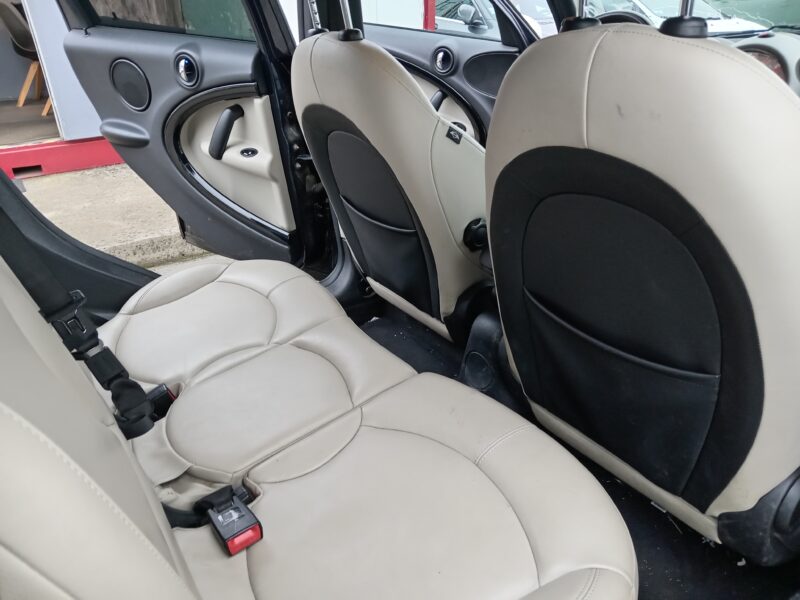 MINI MINI COUNTRYMAN 2011