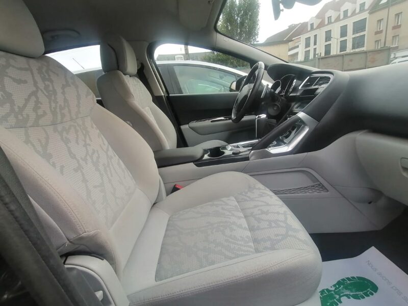 PEUGEOT 3008 Active 1.6 e-HDi 112ch FAP BMP6 BLUE LION