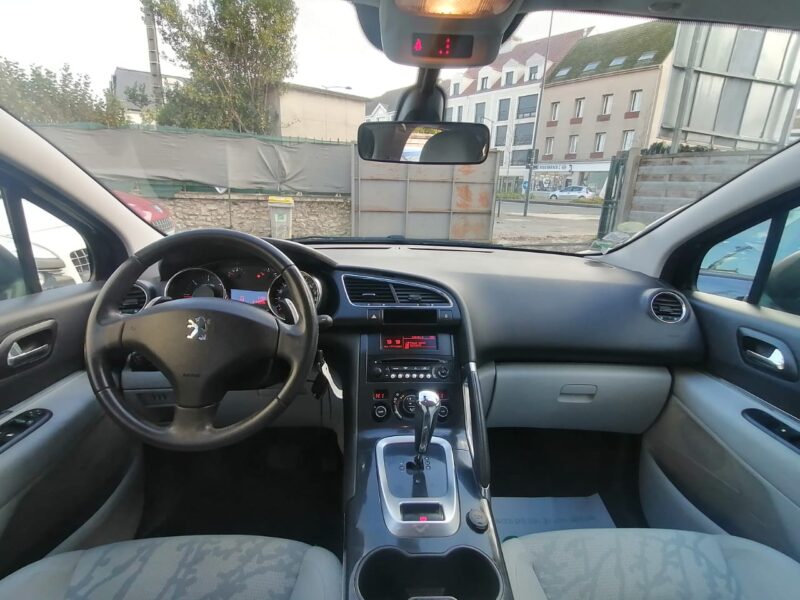 PEUGEOT 3008 Active 1.6 e-HDi 112ch FAP BMP6 BLUE LION