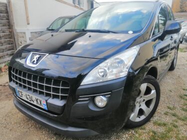 PEUGEOT 3008 Active 1.6 e-HDi 112ch FAP BMP6 BLUE LION