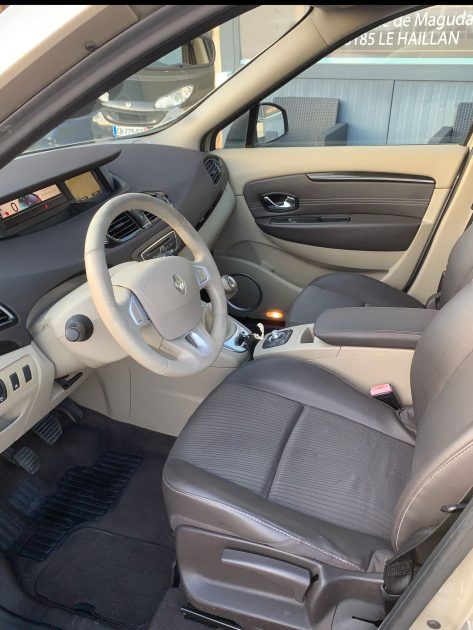 RENAULT SCENIC III 2012