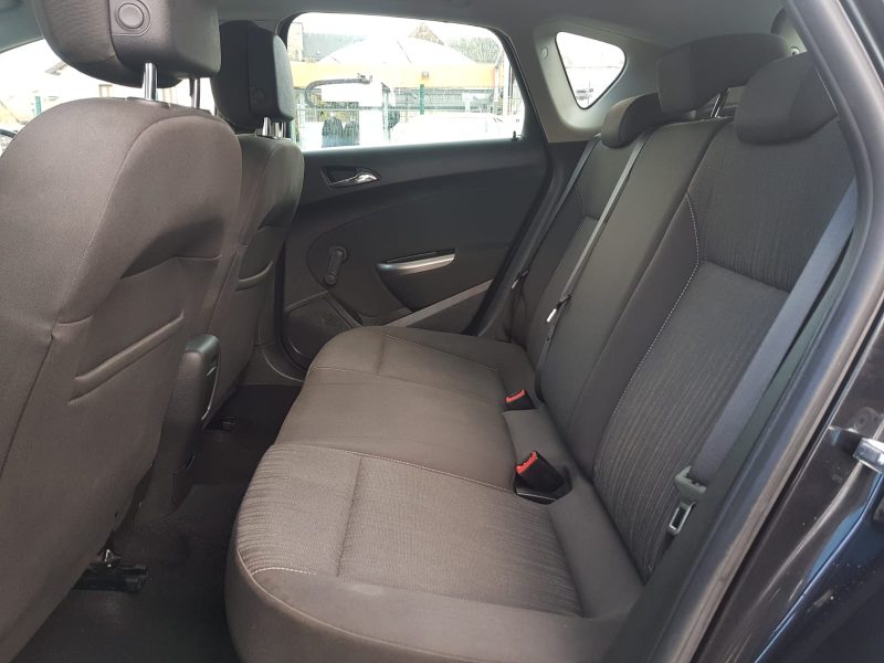 OPEL ASTRA J 1.4i 140CV COSMO