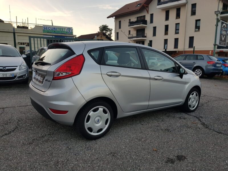FORD FIESTA V 1.25i 82CV TREND