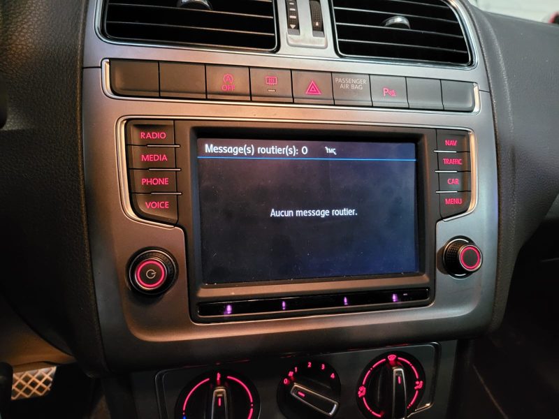 VOLKSWAGEN POLO V 1.2 TSI 90cv Lounge DSG7 1ère Main / RADAR-AV-AR/GPS/BLUETOOTH