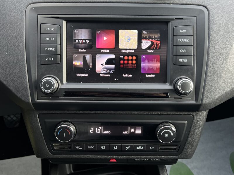 SEAT IBIZA IV PHASE 2 FR 1.2 TSI 110 1ERE MAIN / 57 200 Kms GPS TACTILE LEDS XENONS - GARANTIE 1 AN