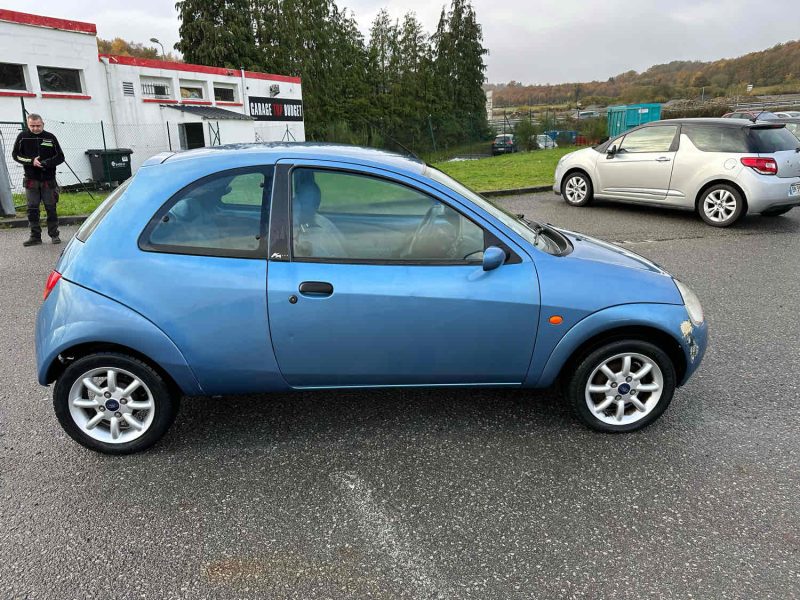 FORD KA 2004