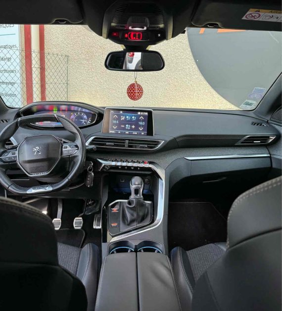 PEUGEOT 3008 1.2 130CH GT LINE