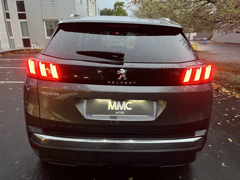 PEUGEOT 3008 SUV 2021