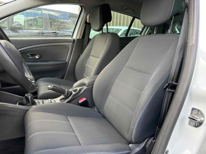 RENAULT MEGANE III  2013