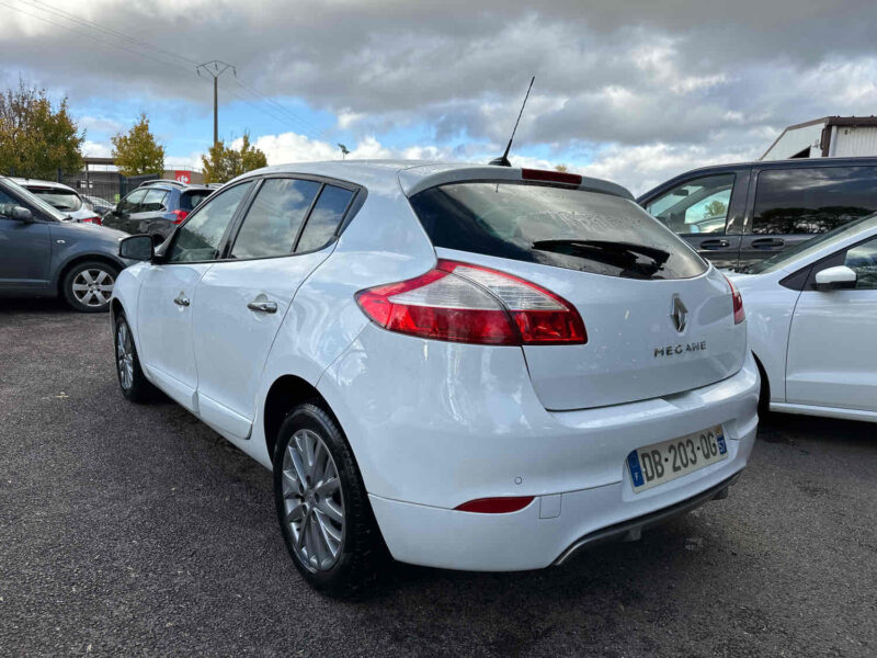 RENAULT MEGANE III  2013