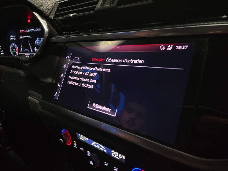 AUDI Q3 Sportback 35 TDI 2.0 150 S LINE S TRONIC TOIT OUVRANT / SIEGES ELETRIQUES /  ENTRETIEN AUDI