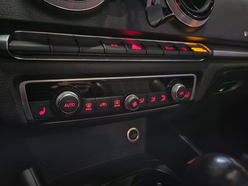 AUDI A3 Cabriolet 40 TFSI QUATTRO 223cv SPORT S TRONIC