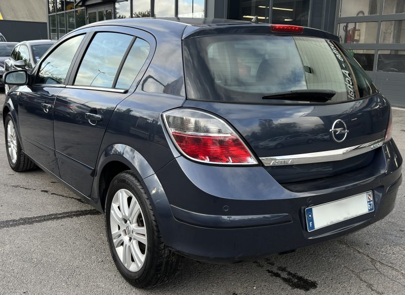 OPEL ASTRA III 1.7 CDTI 110 Cv - 1ERE MAIN 5 PORTES CLILMATISATION REGULATEUR BLUETOOTH Garantie 1an