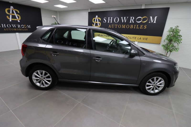 VOLKSWAGEN POLO V 2015