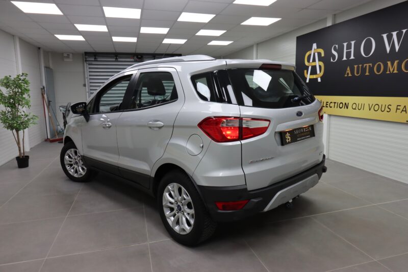 FORD ECOSPORT 2017