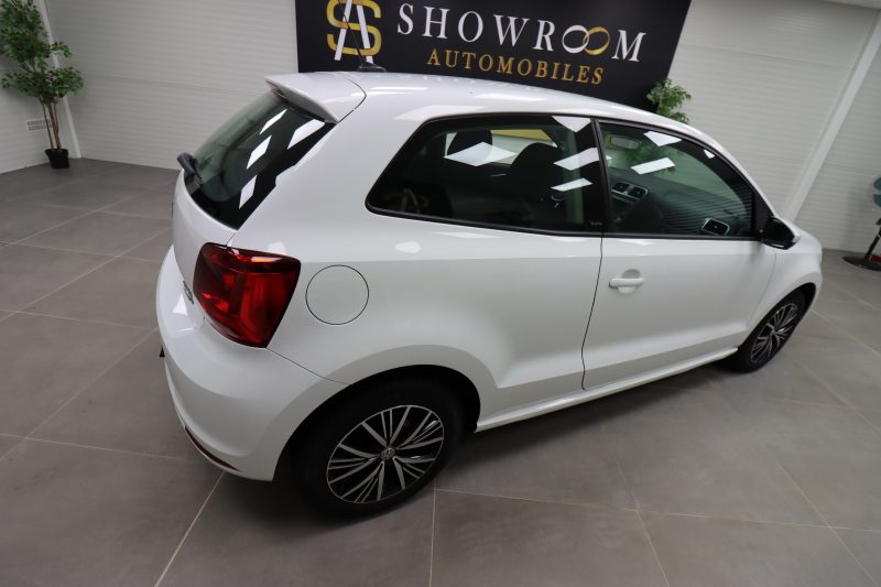 VOLKSWAGEN POLO V 2017